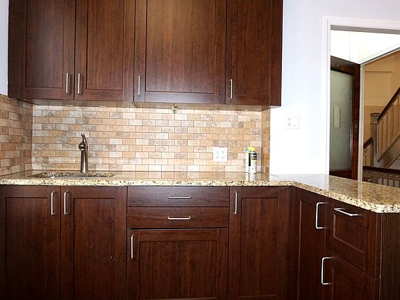 3rd image of 30-24 33rd St #3