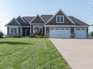 6045 Sunshine Ave, Schoolcraft, MI 49087