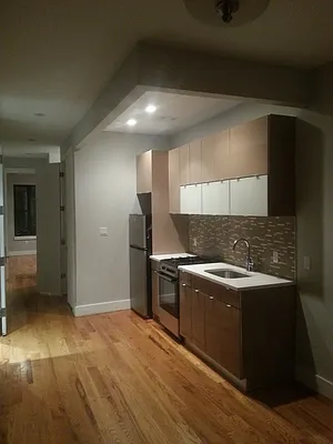 Rented by Loom Group | media 14