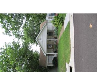 425 Leonard Ave, Valley Park, MO