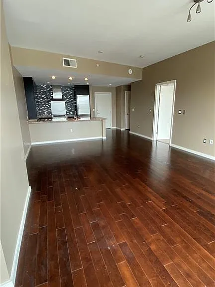 3325 Piedmont Rd NE #1909 — Photo 8