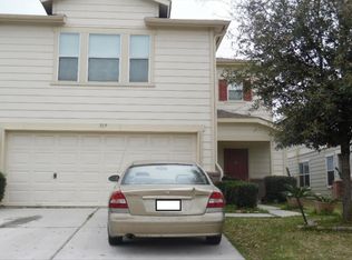 319 Mantova Dr, Houston, TX 77073