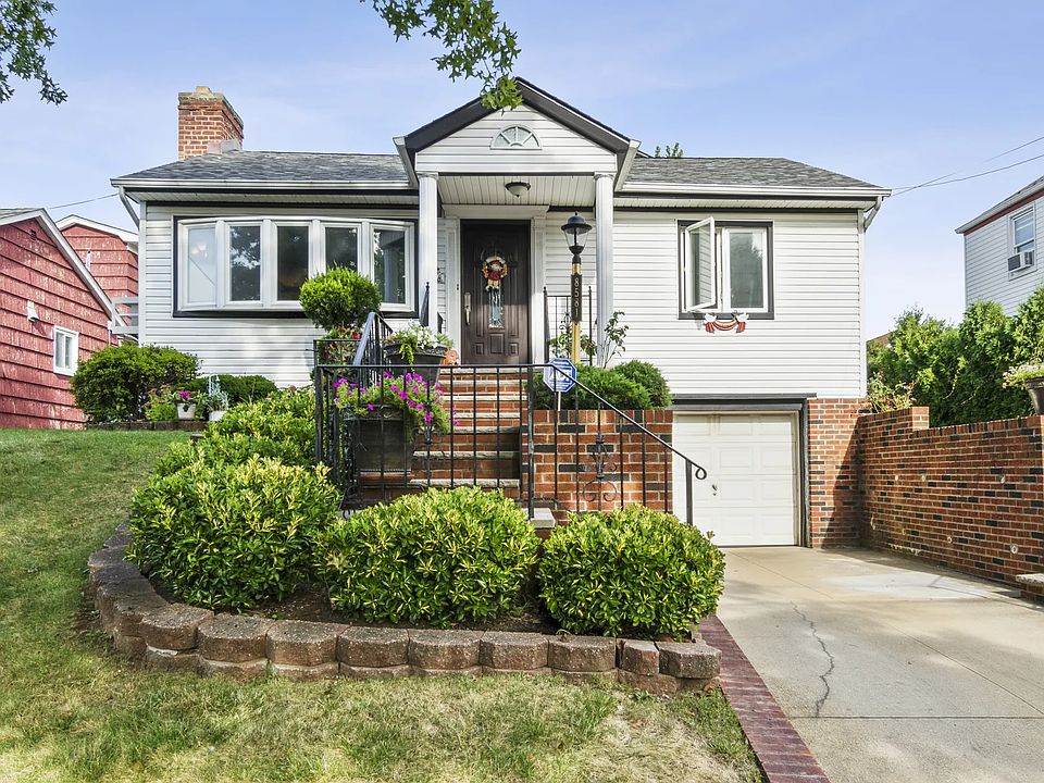 1st image of 8581 188th St