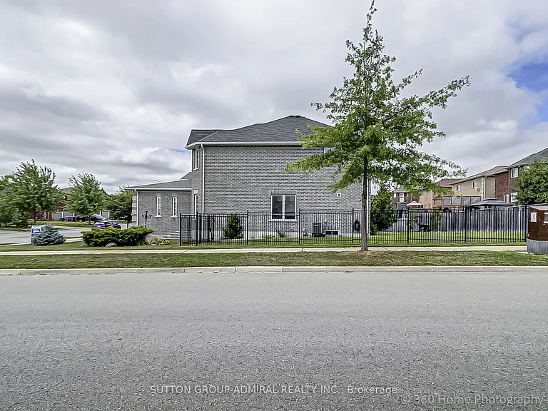 1294 Corm St — Photo 25