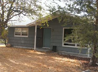 390 W Garfield Ave, Glenns Ferry, ID 83623