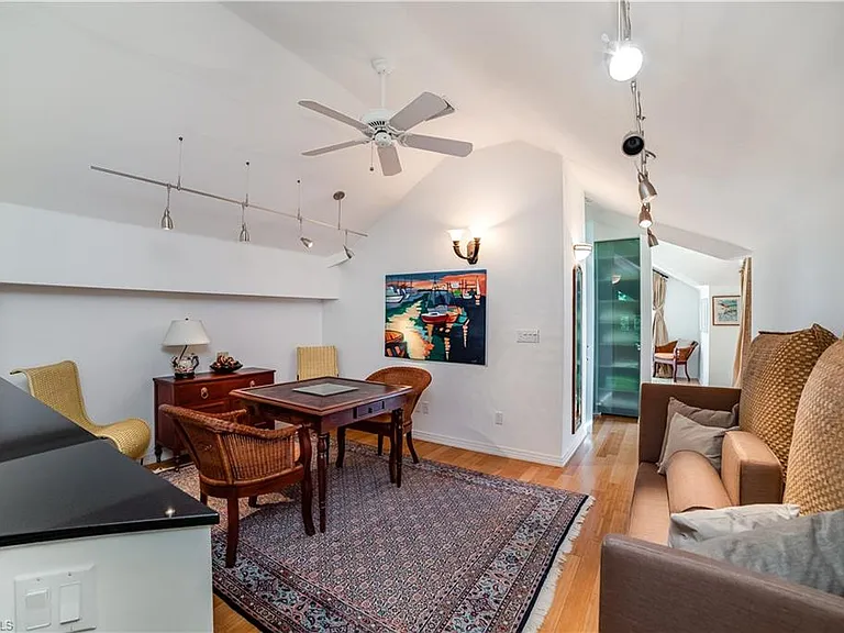883 Galleon Dr — Photo 16