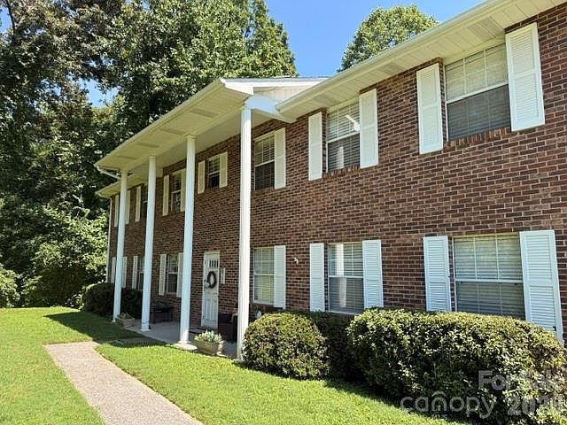 1st image of 116 Falling Waters Rd APT 3