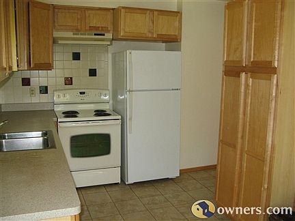 2nd image of 1480 Cedar Bend Dr