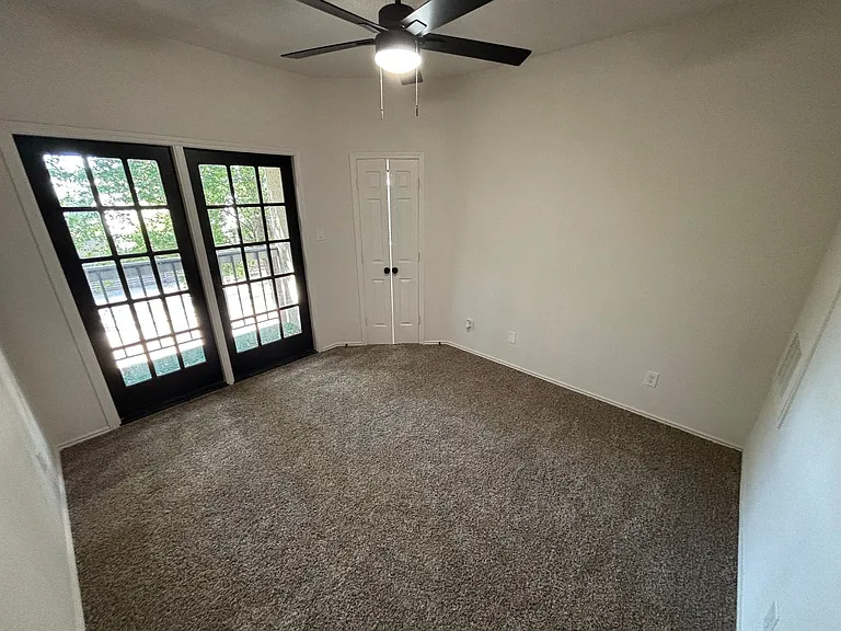 4800 W Lovers Ln #212 — Photo 14
