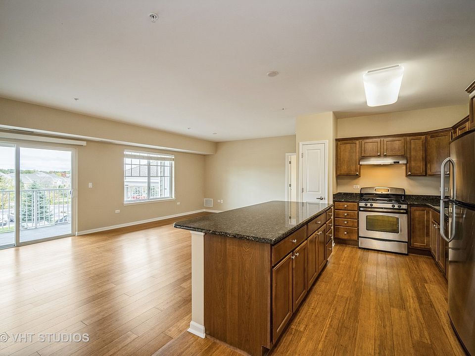 2220 Founders Dr Northbrook, IL, 60062 Apartments for Rent Zillow