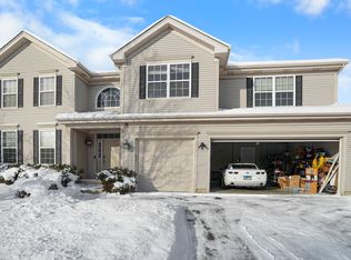 5790 Providence Dr, Hoffman Estates, IL