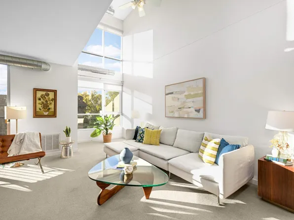 1829 3rd Ave S APT 215, Minneapolis, MN 55404