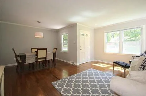 5426 Birch St — Photo 5