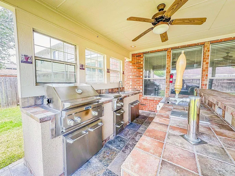 14627 Cypress Cottage Ct — Photo 32