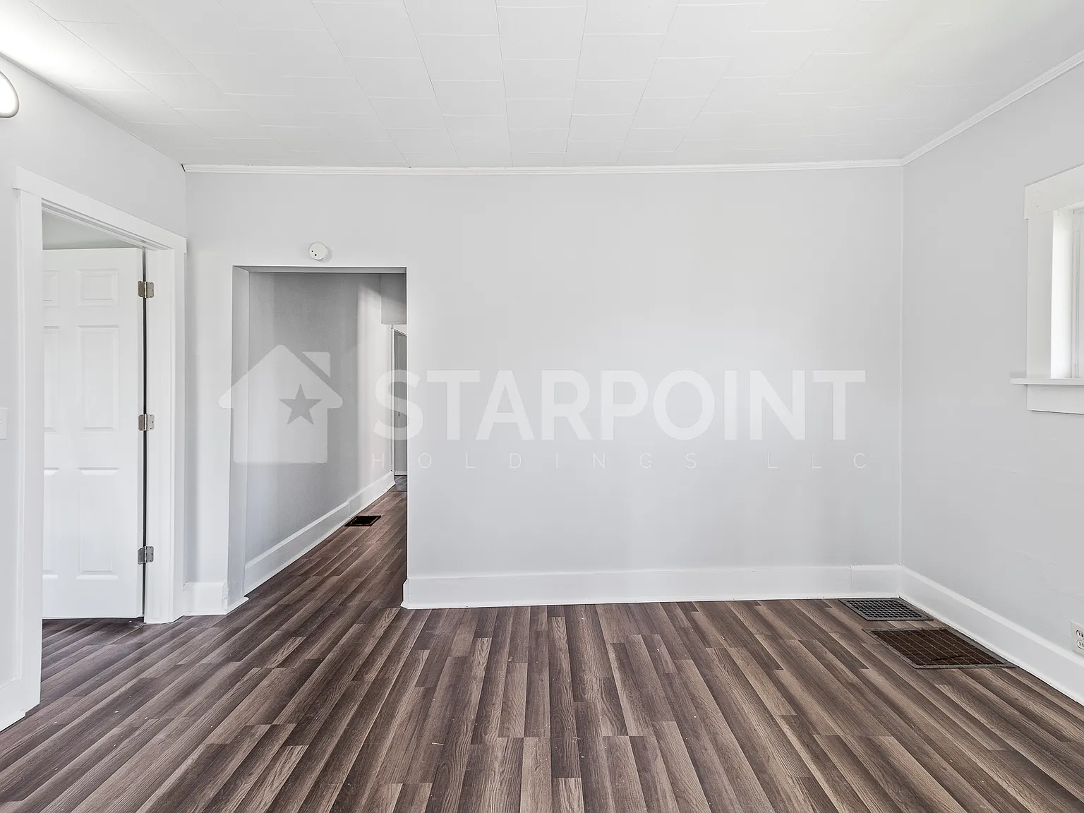 1311 South Ebright Street - 1 — Photo 2
