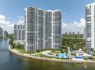 19101 Mystic Pointe Dr APT 2301, Miami, FL 33180