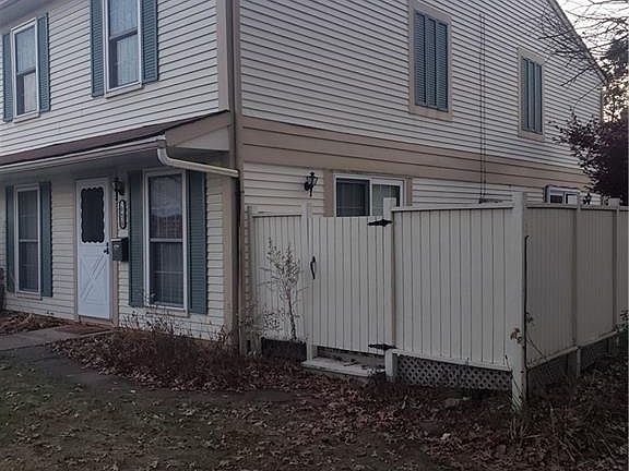 5th image of 20420 Williamsburg Ct #302B
