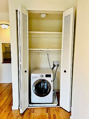3rd image of 157 W 73rd St APT 5R