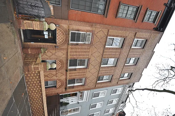 Rented by Corcoran | media 11