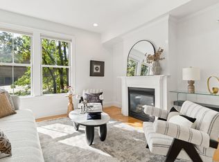 76 Green St #2, Brookline, MA 02446