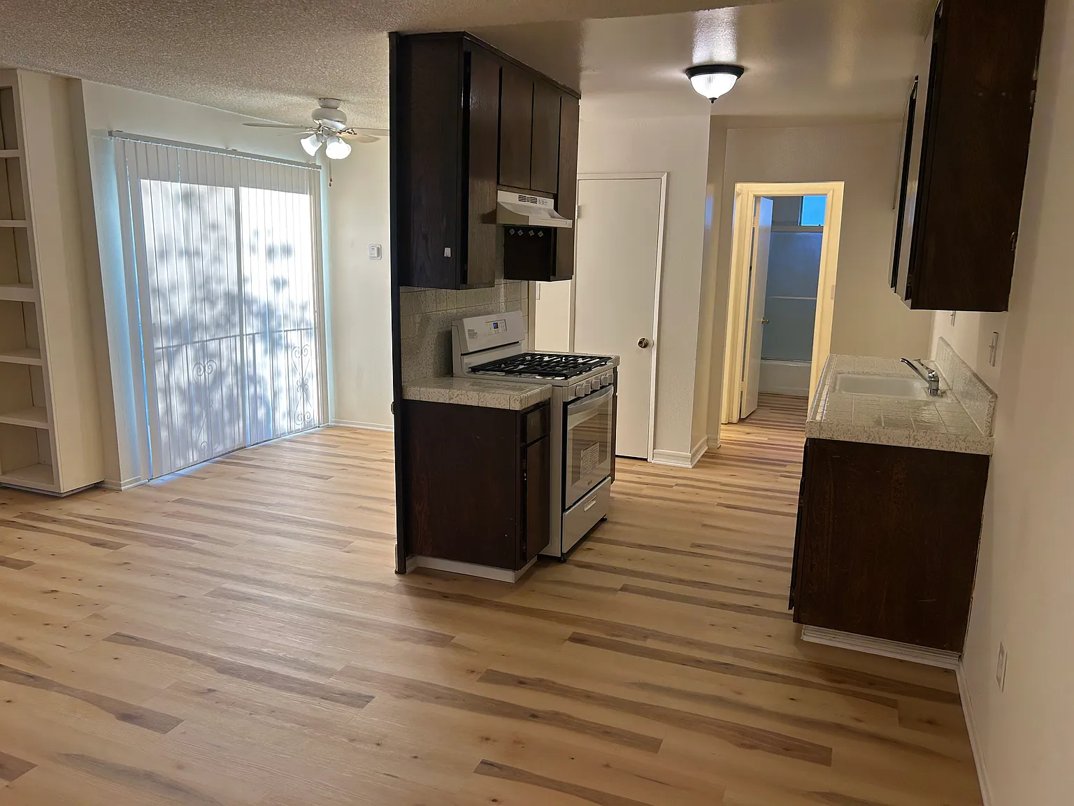 1 bed, $1,925 — Photo 4