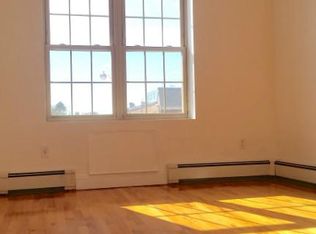 4009 25th Ave #3, Astoria, NY 11103