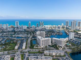 600 Three Islands Blvd APT 1118, Hallandale Beach, FL 33009