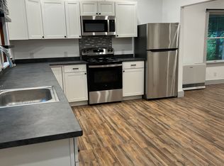 371 Mill St, Jeffersonville, VT 05464