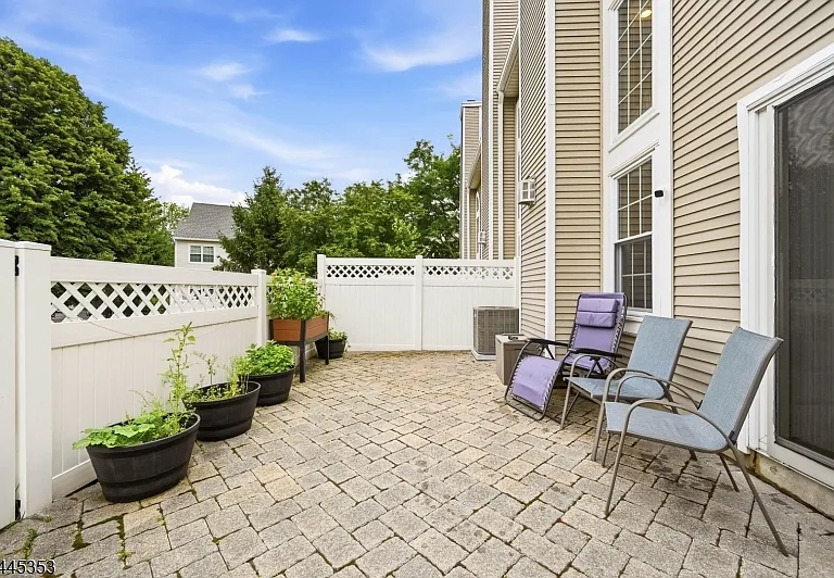 18 Clark Ct — Photo 15