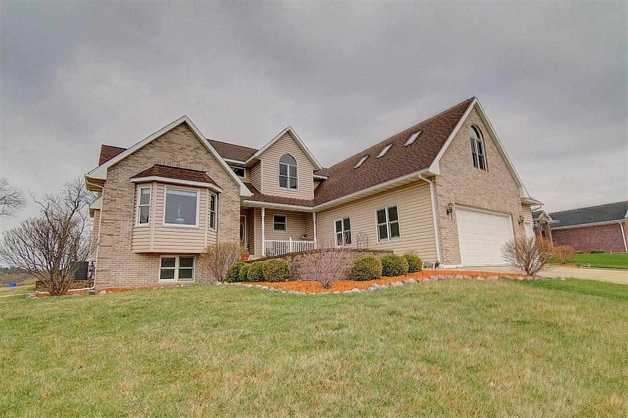 2332 Stonehaven Dr, Sun Prairie, WI 53590 Zillow