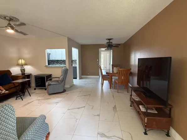 314 Dorset Dr #H, Boca Raton, FL 33434