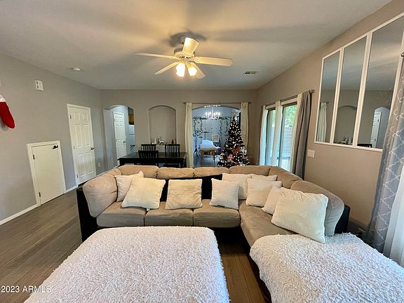 3rd image of 6626 W LAUREL Avenue