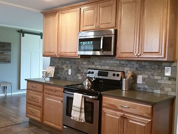 4th image of 3008 E 19th Ave