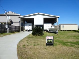 1725 Rainbow Dr, Crystal Beach, TX 77650