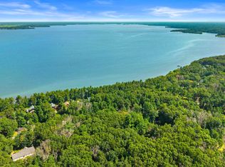 1813 Badger Ct, Arkdale, WI 54613