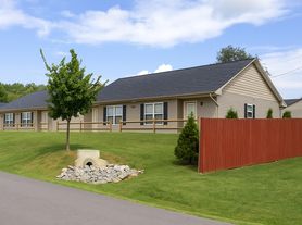 1312 Patrick Dr, Johnson City, TN