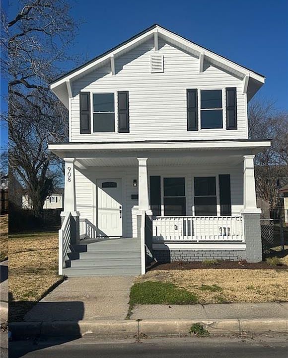 1st image of 908 Lincoln St