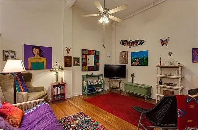 209 N 19th St #23 — Photo 2