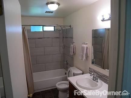 Main bathroom