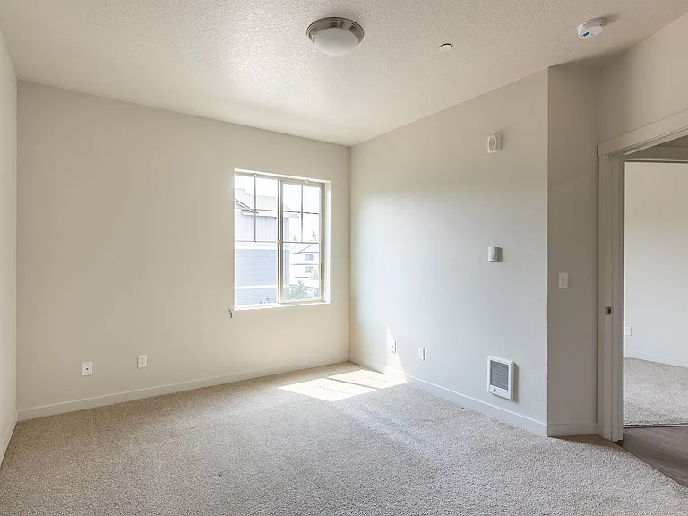 Sandyplace Apartment Homes — Photo 45