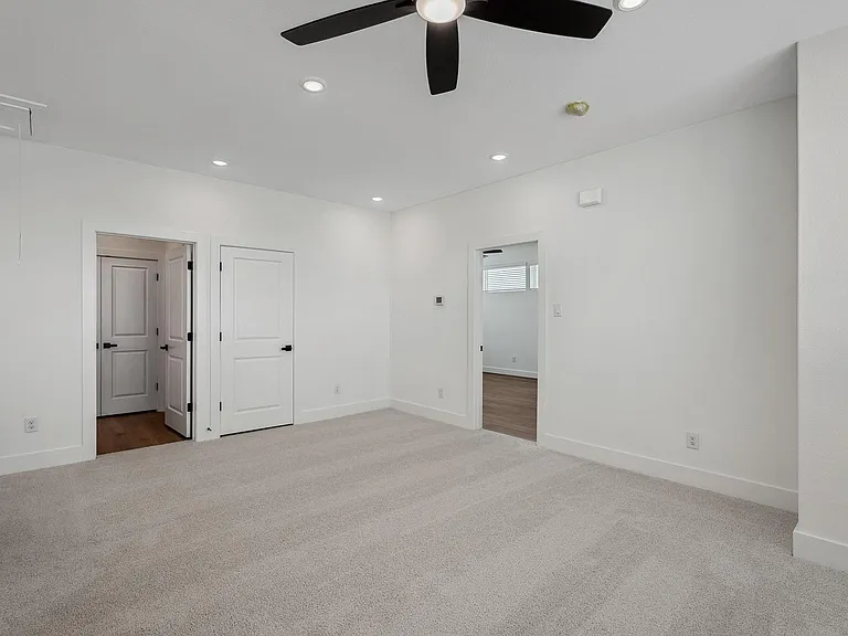 1820 Drover Ln — Photo 17