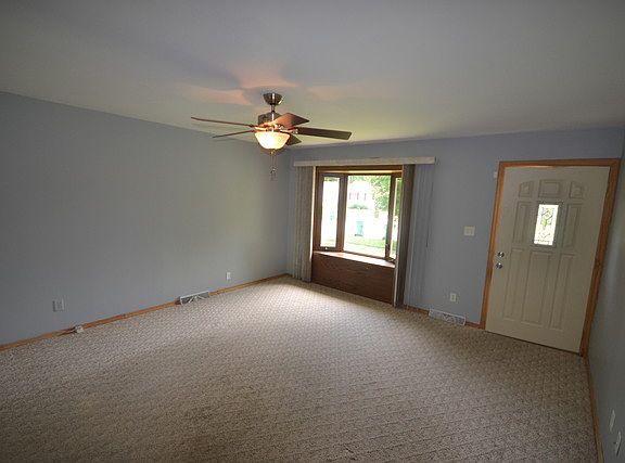 2nd image of 103 Fairlane Dr