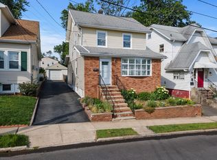 2097 Melrose Pkwy, Union, NJ 07083