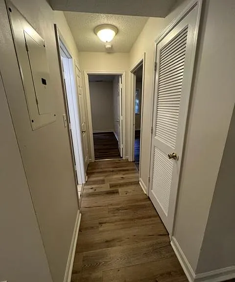 220 Pitts St #A — Photo 11