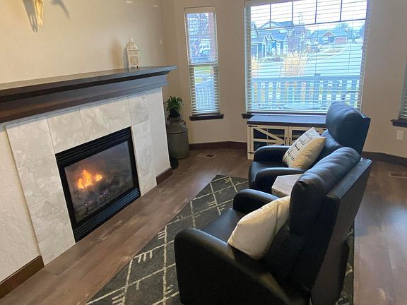 4th image of 8010 N Darlena Loop