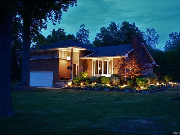3rd image of 4475 E Overlook Dr