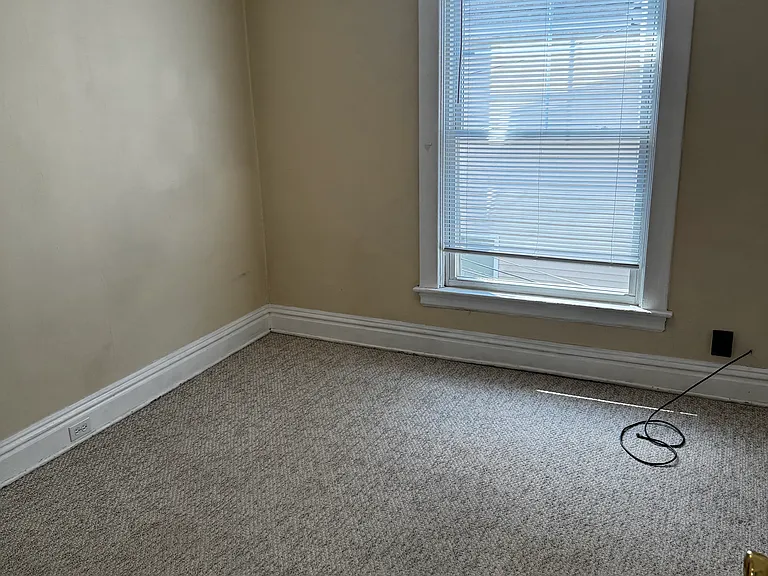 207 Fuller Ave SE #2 — Photo 8