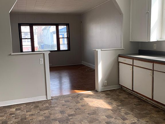 3rd image of 71 Kirkpatrick St #1