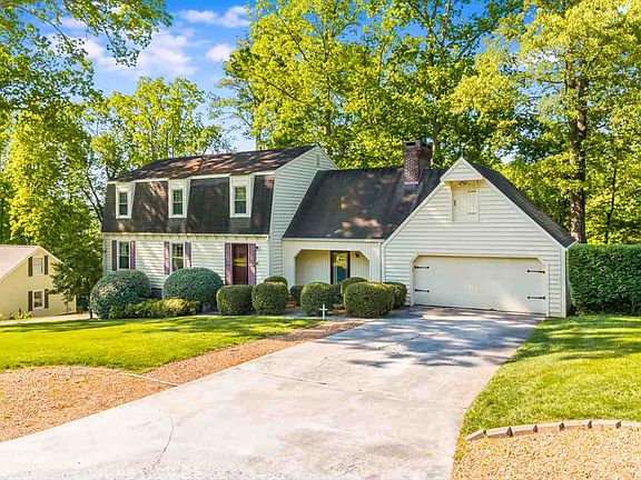 2nd image of 329 Bell Crest Dr NW