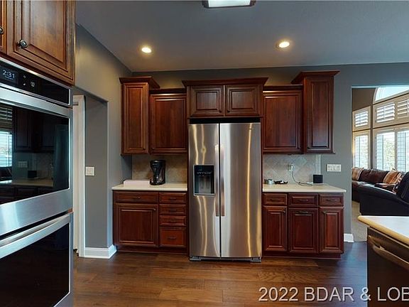 2nd image of 158 Muirfield Ct